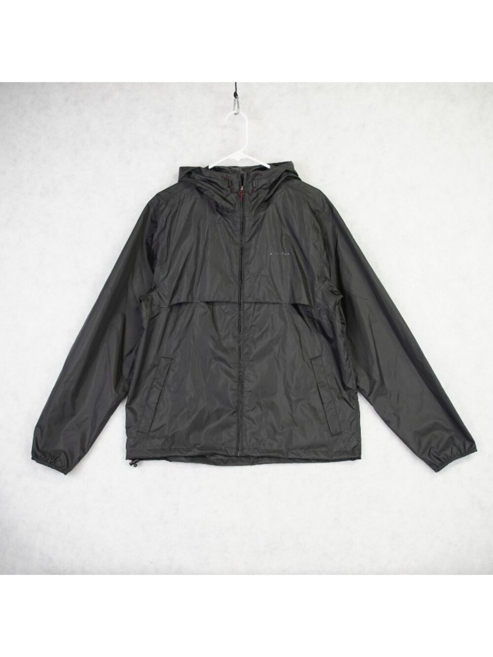 Quechua Mens Black Lightweight Hooded Windbreaker Jacket Rain Coat Size Meium